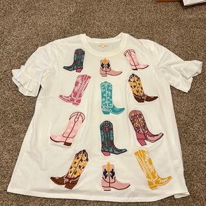 Boot shirt